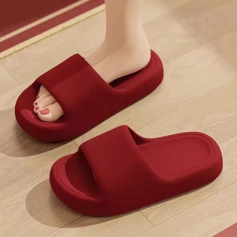 2026 New Couple Cloud Slippers - огляд і ціна Men'S Shoes Cloud